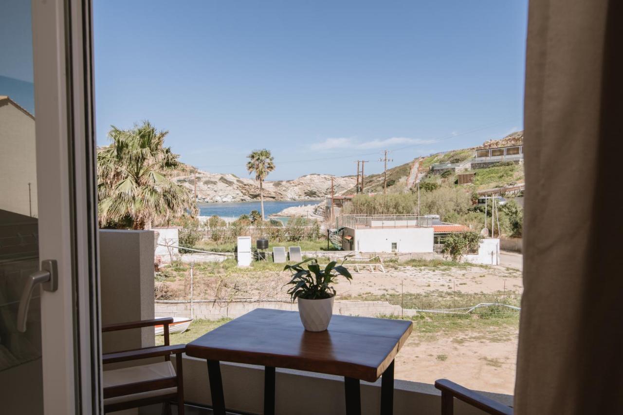 Dora Apartments Agia Pelagia Екстериор снимка