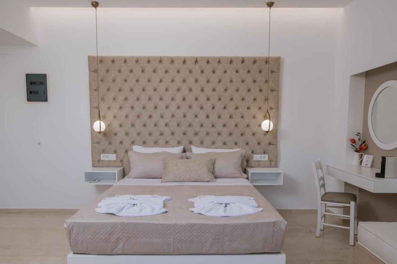 Dora Apartments Agia Pelagia Екстериор снимка