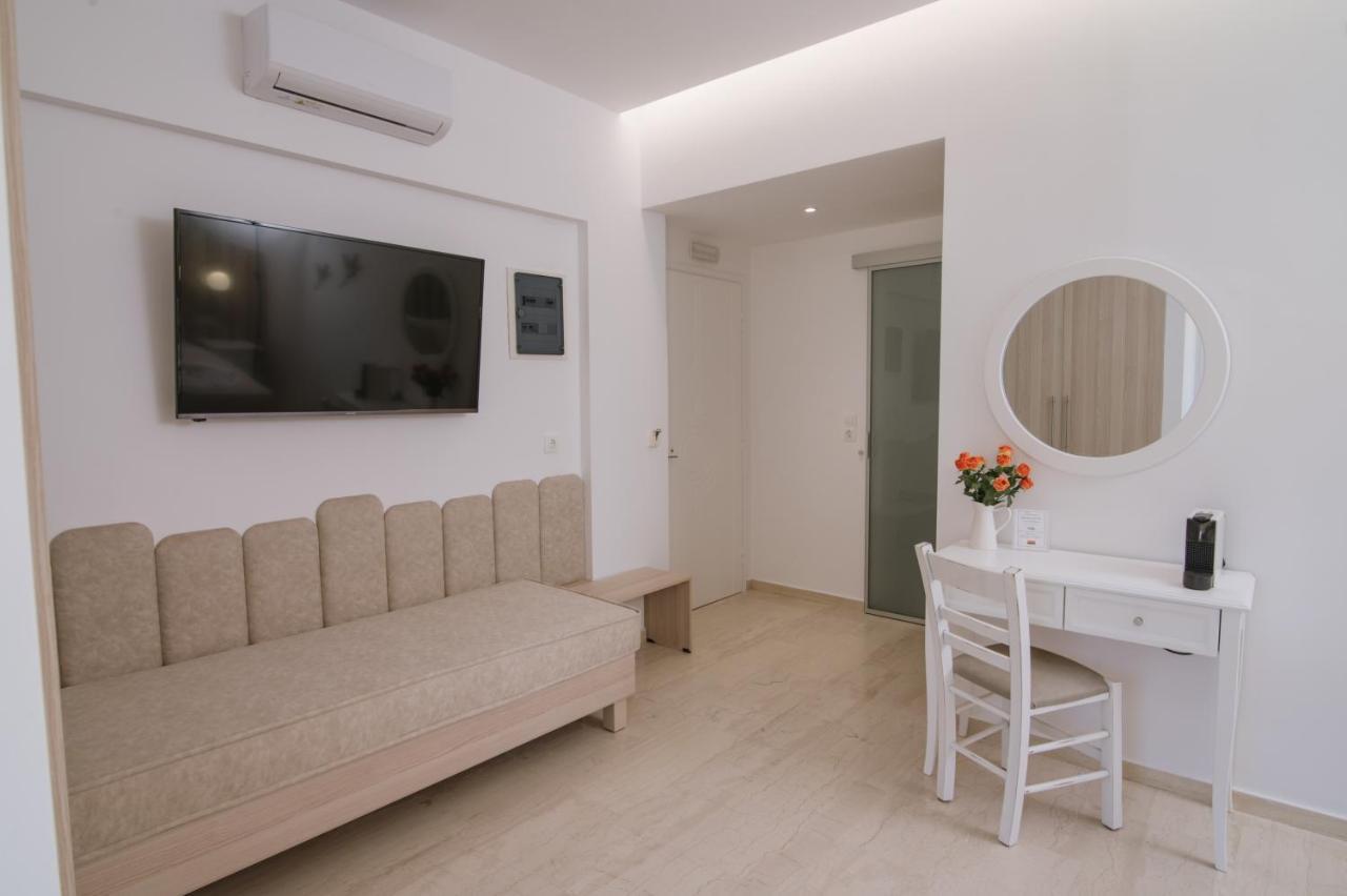Dora Apartments Agia Pelagia Екстериор снимка