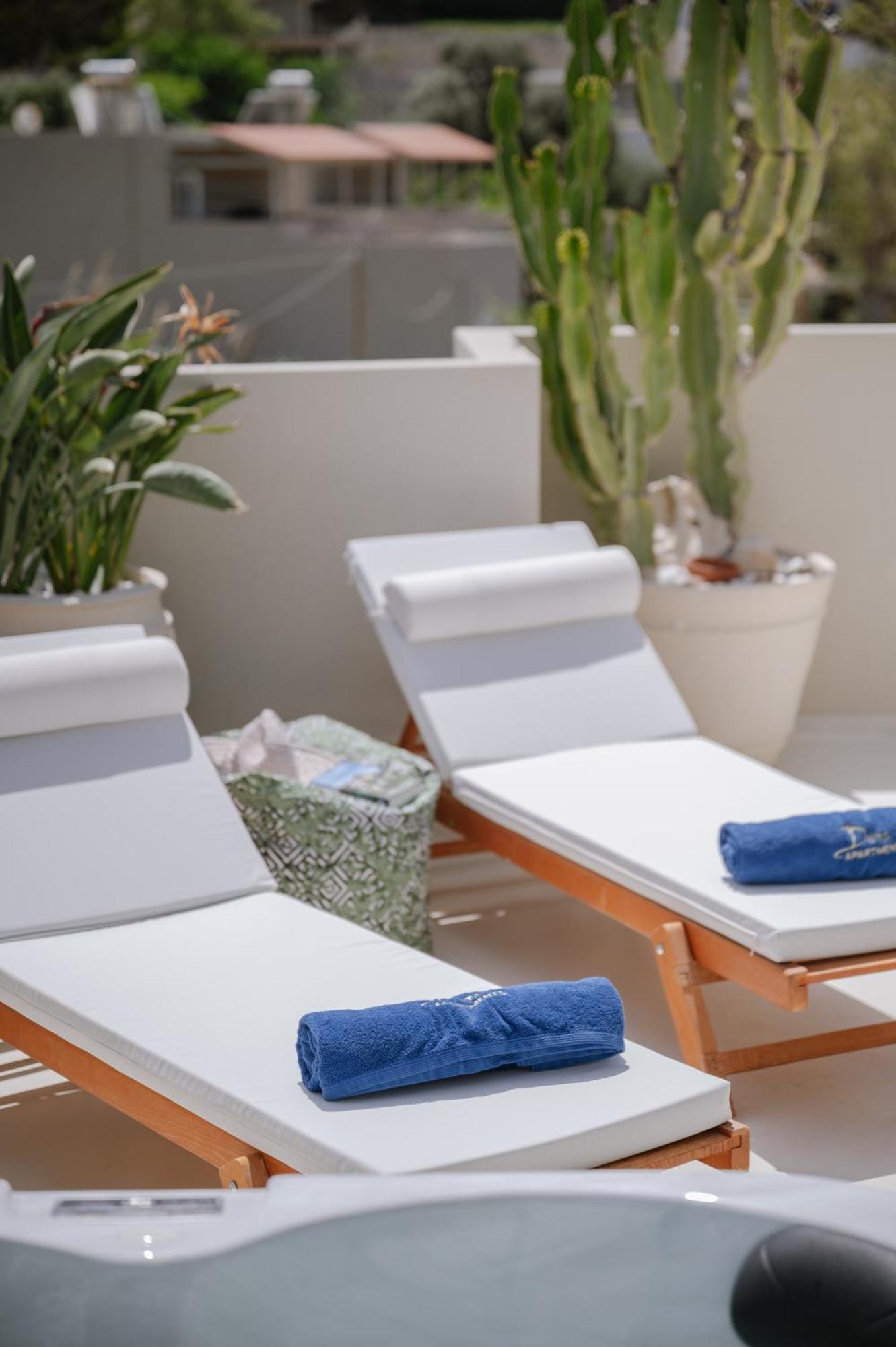 Dora Apartments Agia Pelagia Екстериор снимка